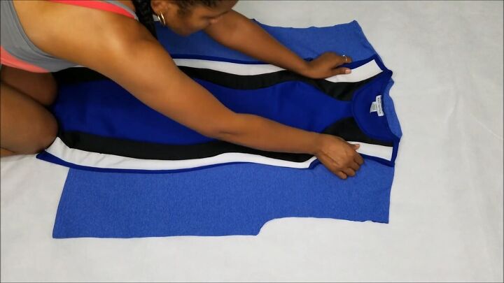 diy t shirt into dress Pieces by Polly: Easy T-Shirt with Free Pattern: Hand-Me-Down REHAB How to Sew a Summer