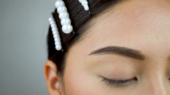 everyday eyebrow tutorial how to get full defined brows, Filling in the end of the brow