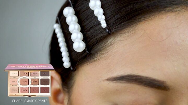everyday eyebrow tutorial how to get full defined brows, Applying a light brown eyeshadow shade