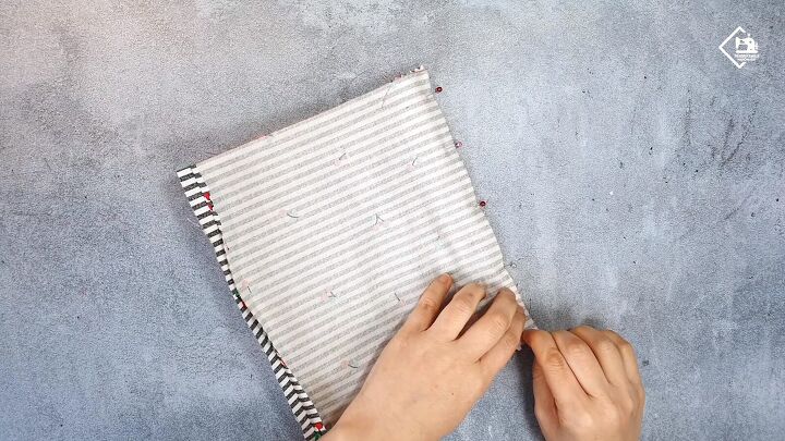 Making Box Bag How to Make a Cute DIY Box Bag That Looks Like a Mini Caramel | Upstyle