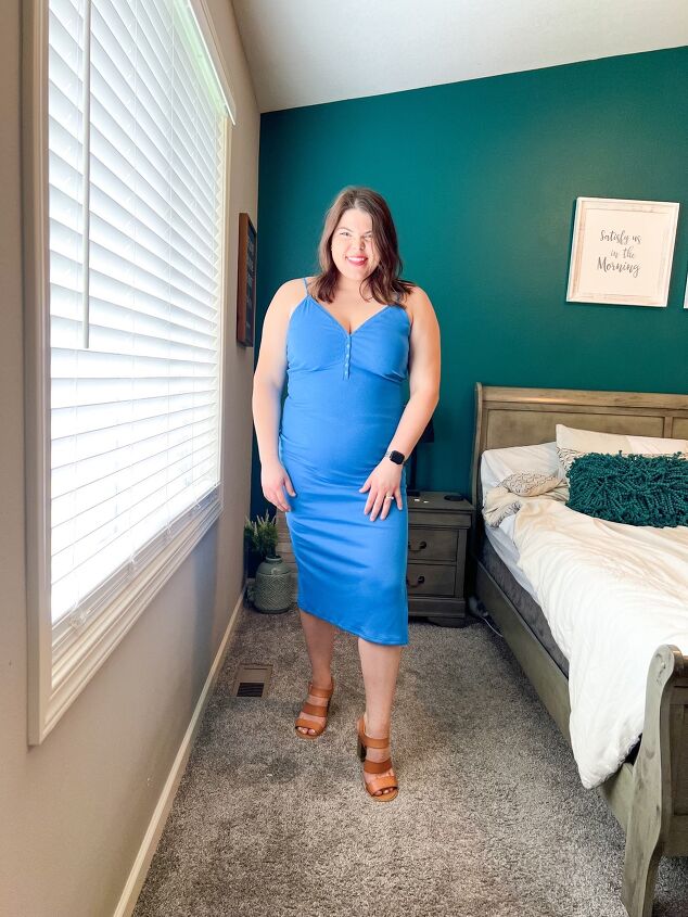 how to style a ribbed midi dress 2 Ribbed Bodycon Midi Dresses That Are Flattering & Comfy (For Postpartum or Post-Pandemic)