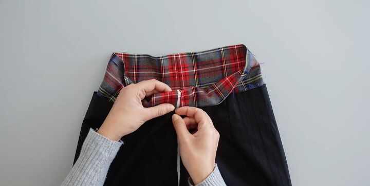 how to sew a skirt for beginners using the free juniper skirt pattern, How to make a skirt