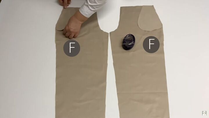 how to sew paperbag waist pants with pockets using a free pattern, Attaching the pockets to the pant legs