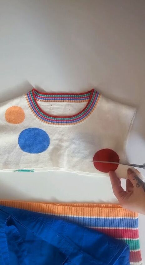 how to repurpose a shrunken sweater into 4 fun accessories, Cutting out handles for the bag