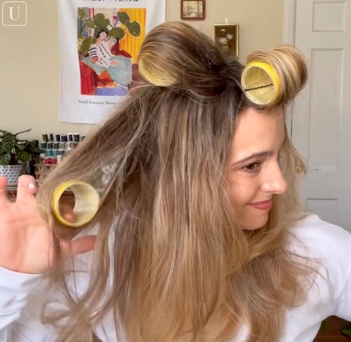 how to use velcro hair rollers to get voluminous bouncy curls, Using Velcro hair rollers