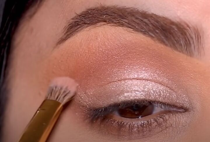how to fix patchy eyeshadow tips for getting perfect eye makeup, Fixing patchy eyeshadow