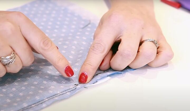 how to finish an invisible zipper in 2 super simple steps, How to sew an invisible zipper