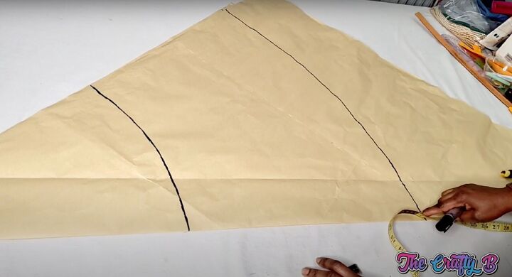how to make a dress with a flattering quarter circle skirt, Marking the pattern