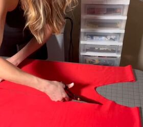 5 beautiful ways to make style a no sew dress, Cutting the fabric
