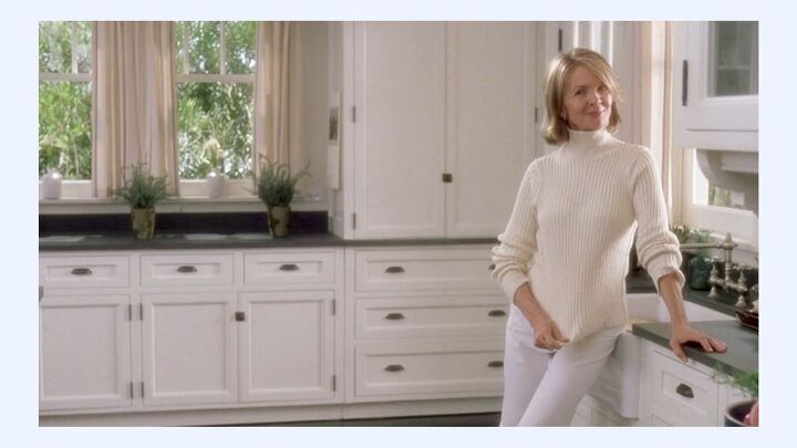 how to dress like a coastal grandmother an aesthetic style guide, Diane Keaton in Something s Gotta Give