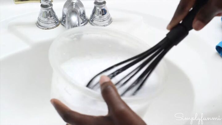how to maintain braids twists prevent itchiness scalp buildup, Whisking the diluted leave in conditioner