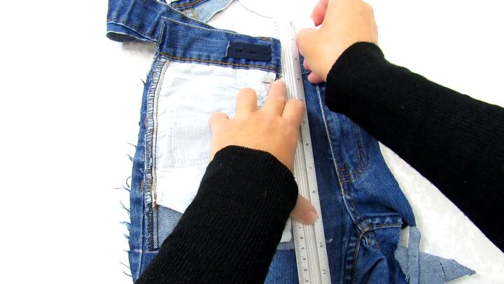 how to make a cute diy cell phone bag out of jean pockets, How to make a phone bag