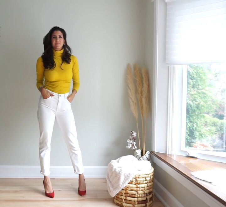 21 cute outfits with white jeans for this summer beyond, Bright yellow top with white jeans