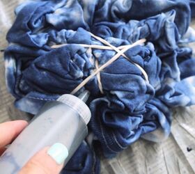 We just found the cutest way to tie-dye t-shirts for the 4th of July