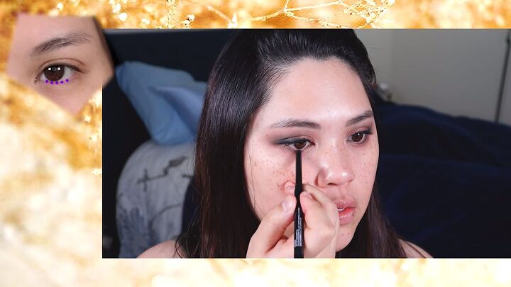 how to do your makeup to look like the glow look filter on tiktok, Applying eyeliner to the bottom lash line