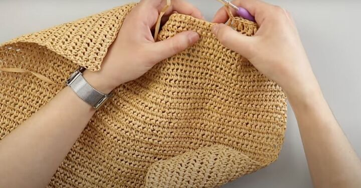 how to make a raffia bag from scratch using easy crochet techniques, Double crochet into each single stitch