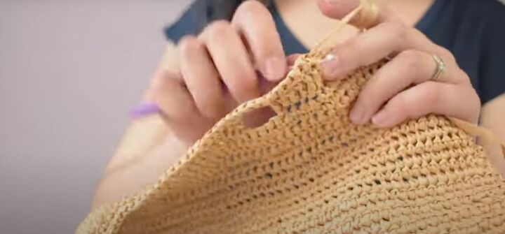 how to make a raffia bag from scratch using easy crochet techniques, How to crochet a bag