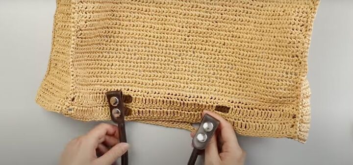 how to make a raffia bag from scratch using easy crochet techniques, How to make a crochet raffia bag