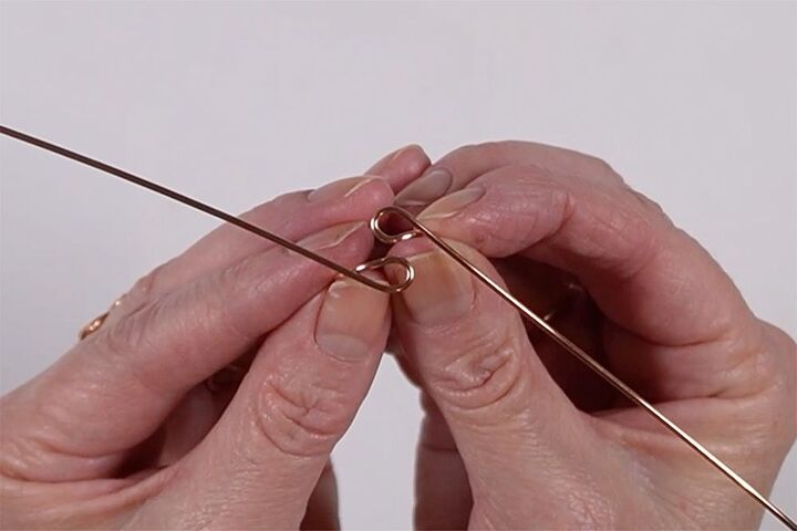 DIY Adjustable Wire Ring | Upstyle