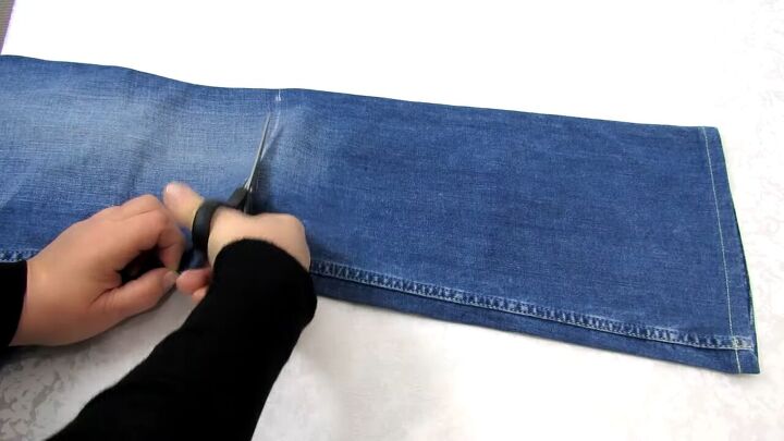 how to make 4 easy diy denim bags out of one pair of old jeans, cutting old jeans