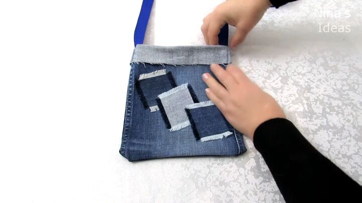 how to make 4 easy diy denim bags out of one pair of old jeans, adding a handle