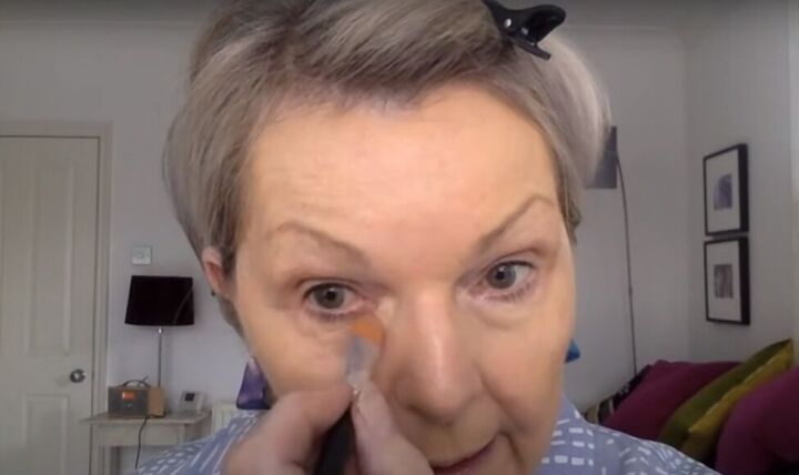 quick makeup for over 50s how to apply makeup for older women, Applying concealer to the inner corners