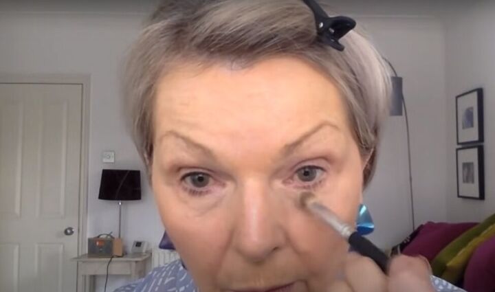 quick makeup for over 50s how to apply makeup for older women, Quick makeup routine for mature skin