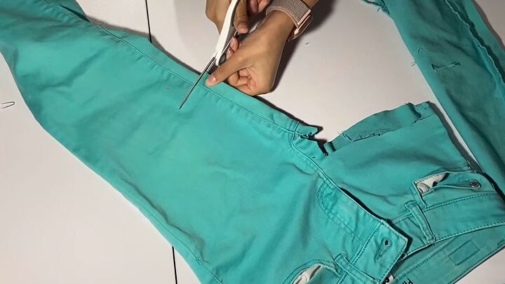5 unique diy safety pin clothing ideas for summer, safety pin shorts