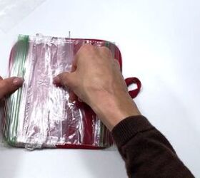 make your own toiletry bag out of a pot holder sandwich bags, Using fabric clips to hold them in place
