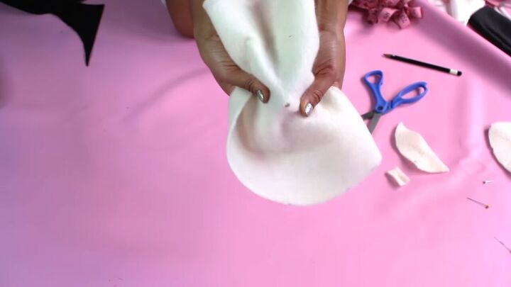 how to make a beret easy pattern making sewing embellishing, Cutting a hole in the center of the hat