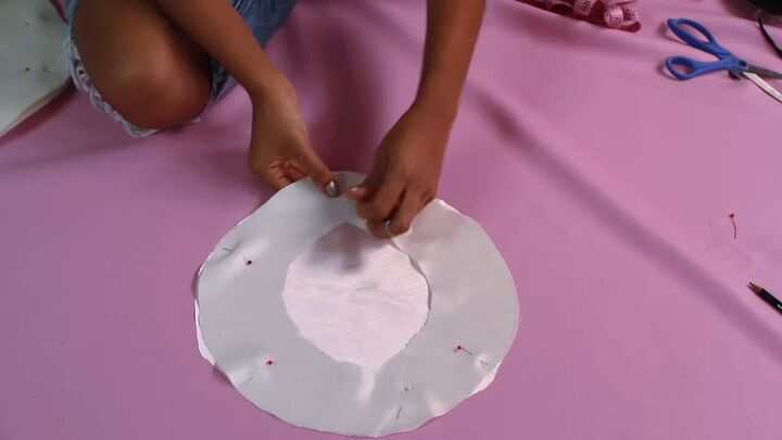 how to make a beret easy pattern making sewing embellishing, Pinning the lining pieces together