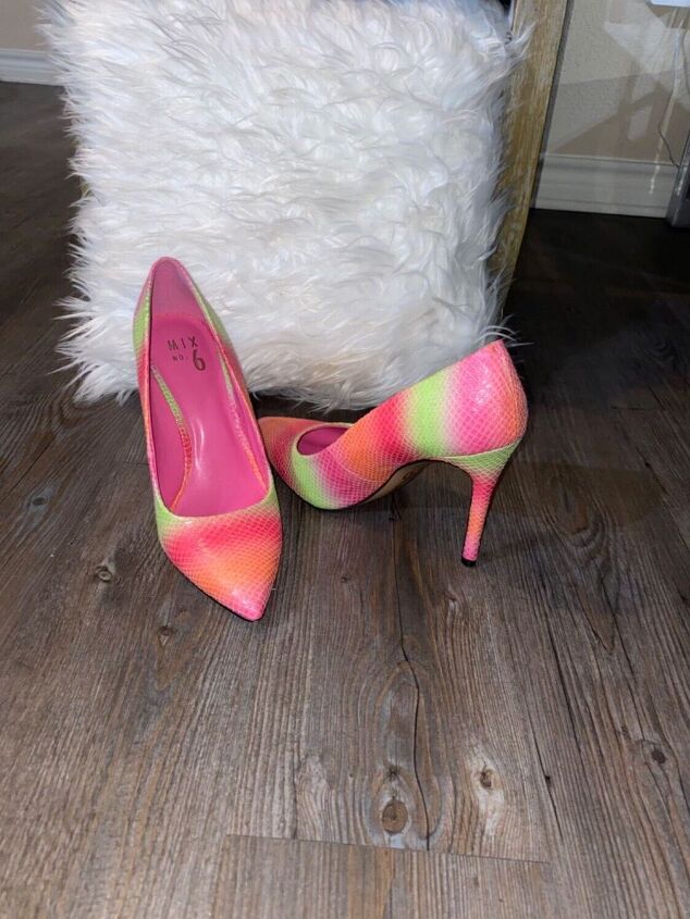 how to style pink and neon pumps