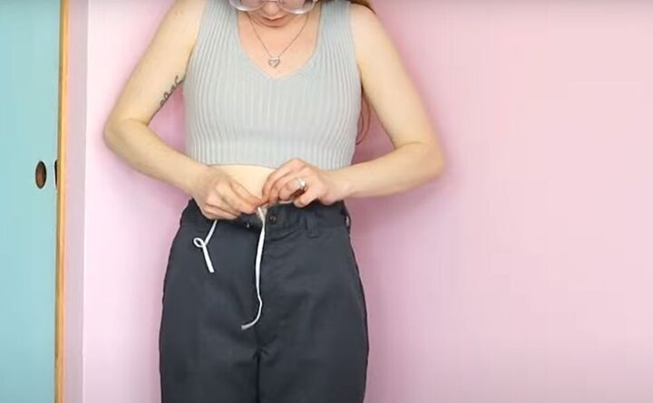 how to make an adjustable waistband 2 ways with or without elastic, Tying the elastic like a drawstring