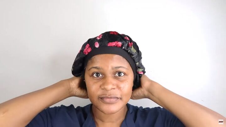 how to make a diy onion juice that promotes hair growth, Wearing a bonnet