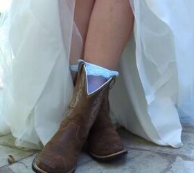 New, Old, Borrowed & Blue: How to Make Cute Frilly Socks for a Bride