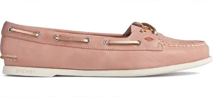 8 quintessentially preppy shoe styles how to wear them, Feminine boat shoes