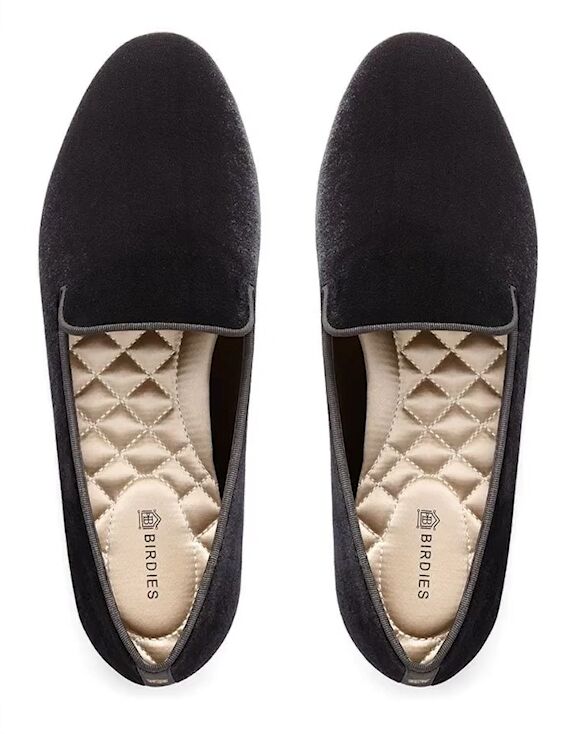 8 quintessentially preppy shoe styles how to wear them, Classic pair of loafers