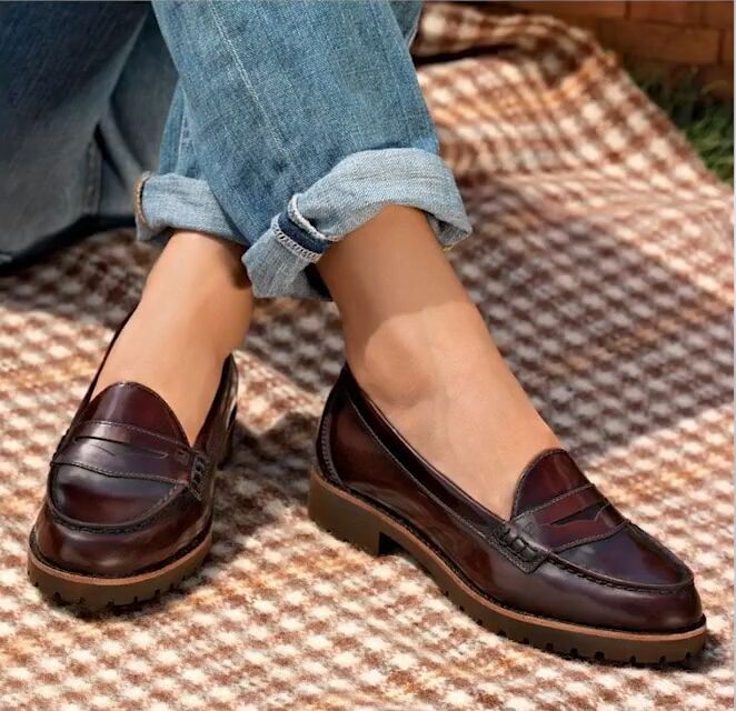 8 quintessentially preppy shoe styles how to wear them, Preppy penny loafers