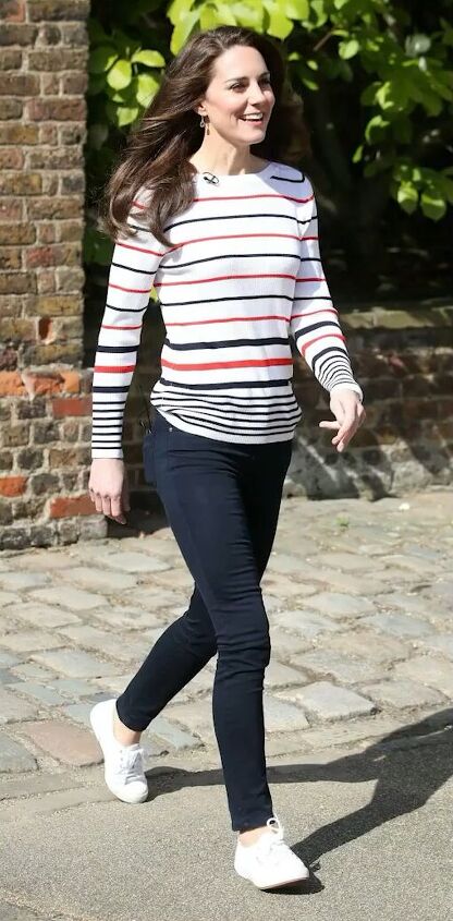 kate middleton s casual style how to dress like an off duty duchess, Kate Middleton wearing a striped top and jeans