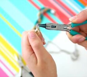 3 super easy diy accessories you can make for the summer, Attaching the pieces with jump rings