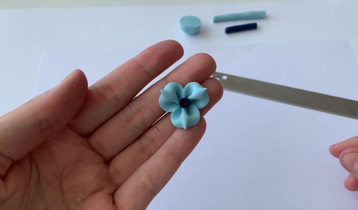 how to make a flower out of polymer clay part 3 three petal flower, How to make polymer clay flower earrings