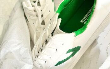 How to Make White Sneakers White Again