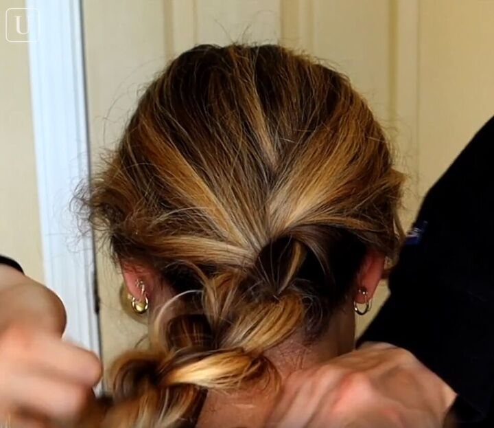 7 quick easy french pin hairstyles that look effortlessly chic, Braiding hair at the back