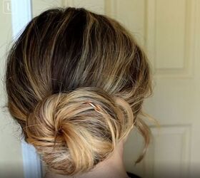 7 quick easy french pin hairstyles that look effortlessly chic, Knotted messy bun with a u shaped pin
