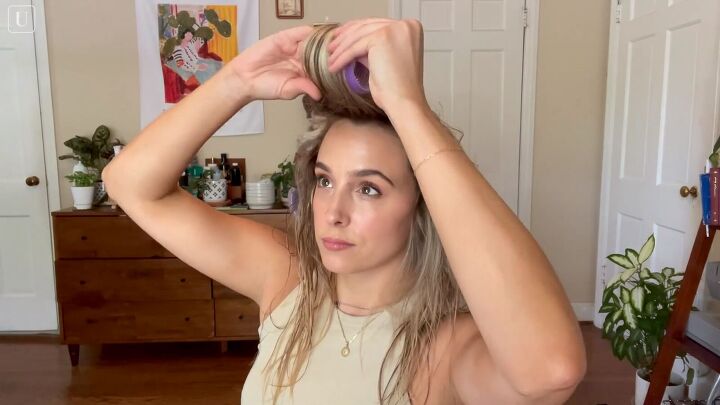 how to get big supermodel esque 90s blowout hair in 5 easy steps, Pulling bangs in hair rollers