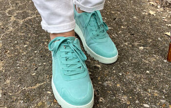 How to Style Turquoise Sneakers 8 Ways