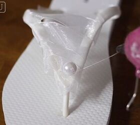 7 cute diy wedding accessories for the bride on a budget, Gluing pearls to the flip flops
