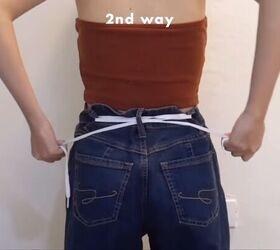 how to make jeans tighter without a belt diy shoelace hack, Crossing the ends at the back