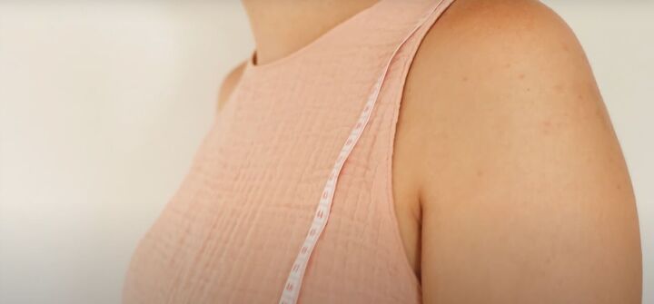 how to easily sew a classic babydoll top from scratch, Measuring for straps