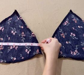 2 super cute diy halter tops to make for the perfect summer vibes, Measuring the cups